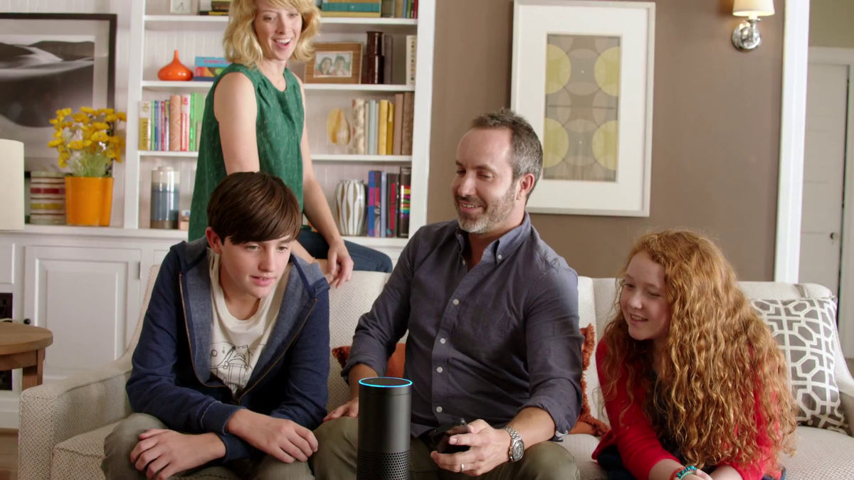Family interacting with Alexa (fig.6);