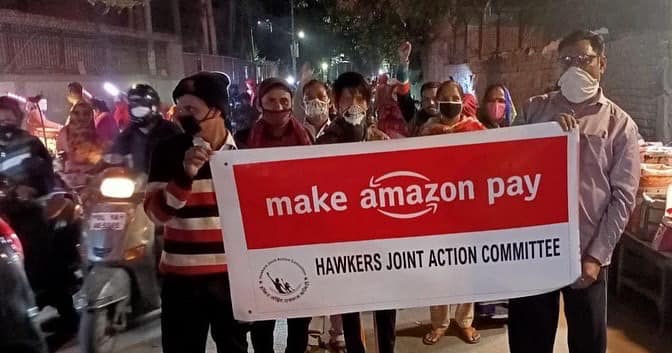 Author unknown (2020).
  make amazon pay campaign on Black Friday. Precise location unknown. 