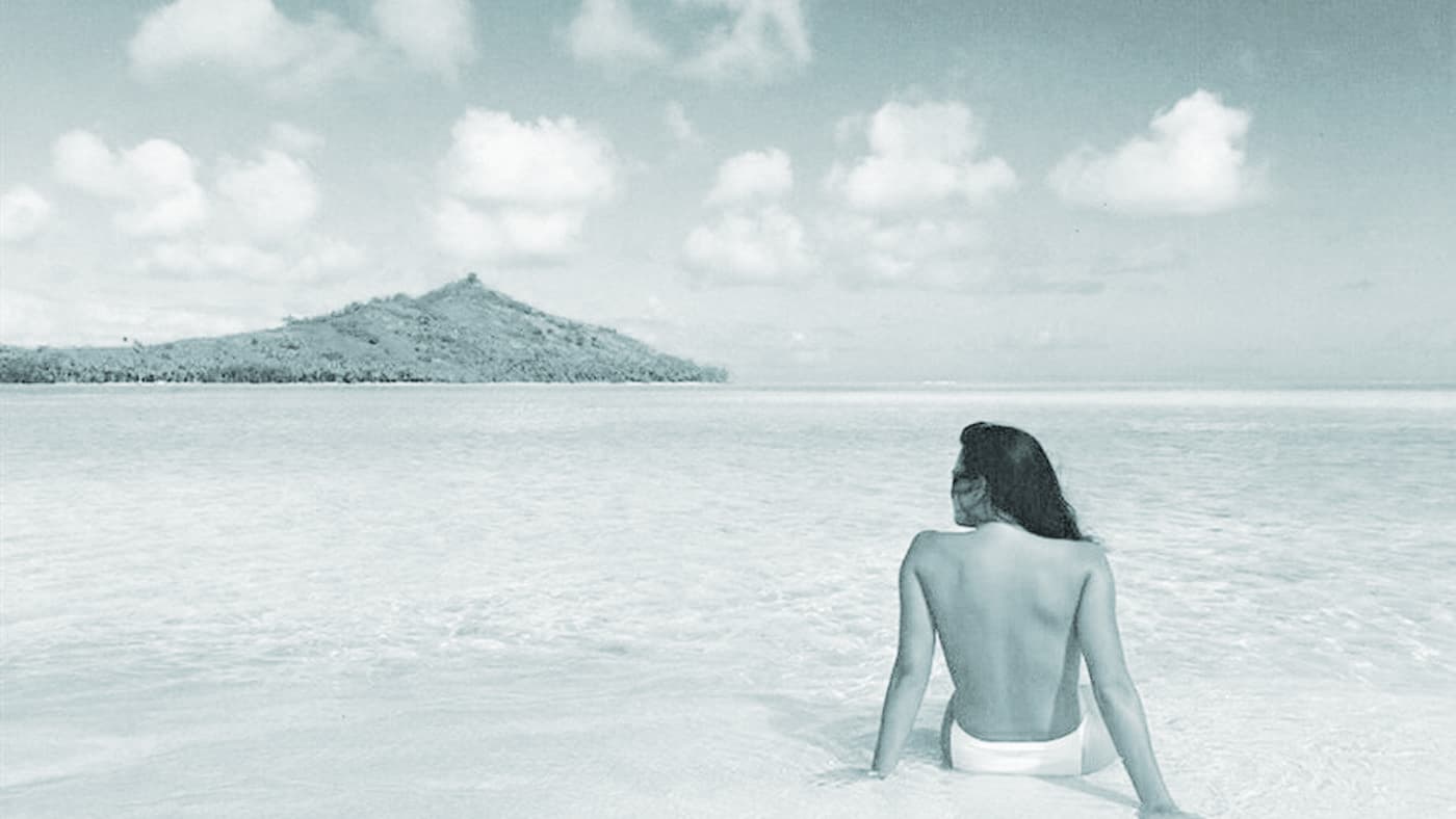 Georgia Barrat Passport Photo